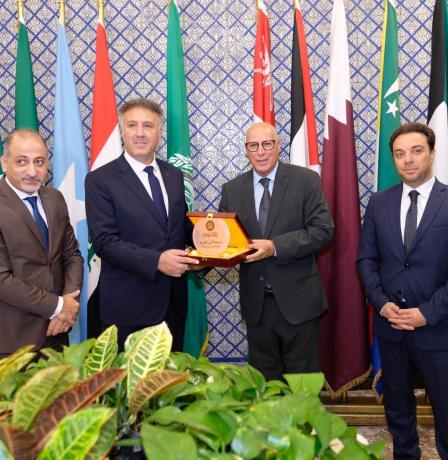 الوزير عساف يبحث مع رئيس قطاع الإعلام في الجامعة العربية دعم الإعلام الفلسطيني وتعزيز السردية الفلسطينية