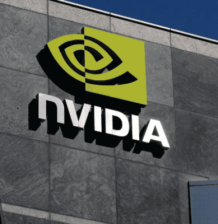 رويترز: إنفيديا تطور تقنية قد تساعد في مكافحة تهريب الرقائق