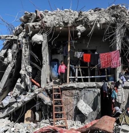 جباليا المدمّرة.. عودة فوق الركام بحثا عن الحياة