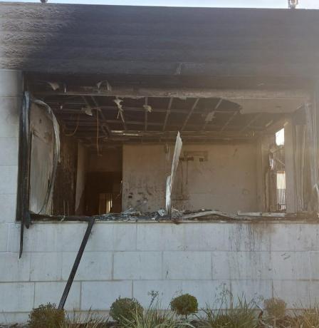 رام الله: مستوطنون يضرمون النار في منزل بقرية أبو فلاح