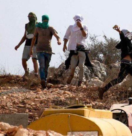 10 إصابات في هجوم للمستوطنين على خلايل اللوز شرق بيت لحم