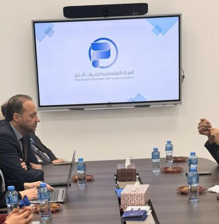 الاتحاد العام للصناعات يبحث مع الشركة الفلسطينية لخدمات الدفع وتعزيز استخدام منصة E-SADAD