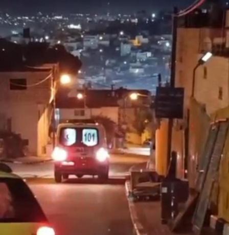 الاحتلال يصيب مواطنا بالرصاص ويعتقله شرق الخليل