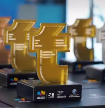 سبعة طلاب فلسطينيين يحصدون جوائز Teen Art Awards في قطر