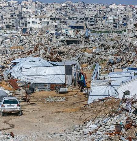 غزة: مصابان بقصف بوارج الاحتلال في رفح ونسف منازل شمال القطاع