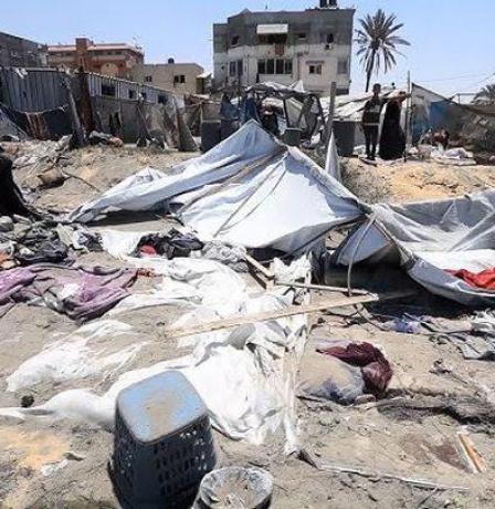 4 إصابات في قصف الاحتلال خيمة تؤوي نازحين بمواصي خان يونس