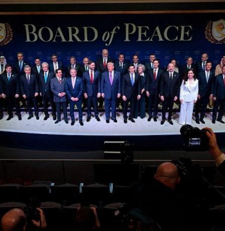 أول اجتماع لـ"مجلس السلام".. تعهدات بتقديم مليارات الدولارات لإعمار غزة