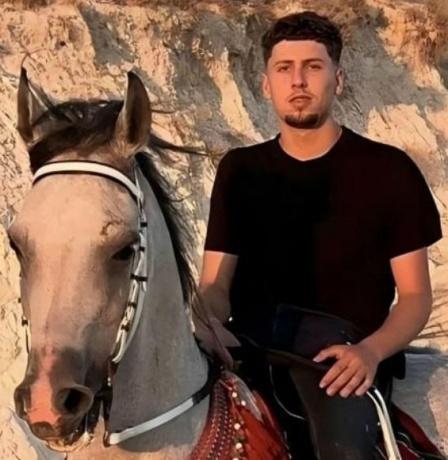 استشهاد شاب برصاص مستوطنين في قرية مخماس بالقدس