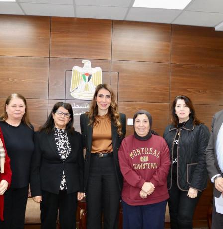 وزيرة العمل تبحث آفاق التعاون مع اتحاد لجان المرأة للعمل الاجتماعي