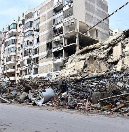 الاحتلال يقصف بيروت وجنوب لبنان وحزب الله يستهدف مواقع إسرائيلية