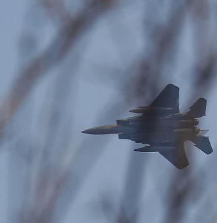 وُصفت بالأكثر تعقيداً.. أكسيوس: القوات الأميركية تنقذ الطيار الذي أسقطت طائرته إف 15 في إيران