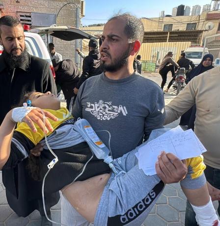 12 شهيدا بنيران الاحتلال في قطاع غزة منذ فجر اليوم