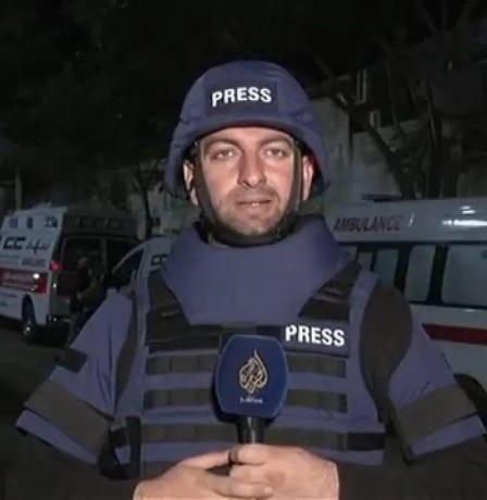 شهيدان أحدهما الصحفي محمد وشاح بقصف مركبة في غزة