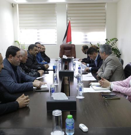 بسيسو يبحث احتياجات المنطقة الغربية لمحافظة رام الله والبيرة من مشاريع الطرق