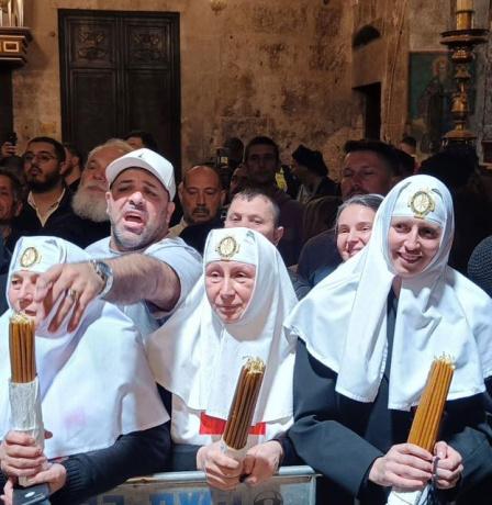 كنائس فلسطين تحيي "سبت النور"