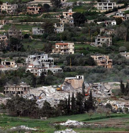 الاحتلال يستنسخ "الخط الأصفر" في لبنان ويسيطر على على 55 بلدة