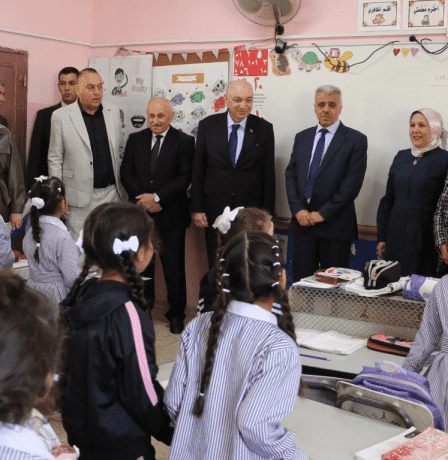 برهم وسفير أذربيجان يتفقدان مدارس رنتيس ويبحثان تعزيز التعاون المشترك