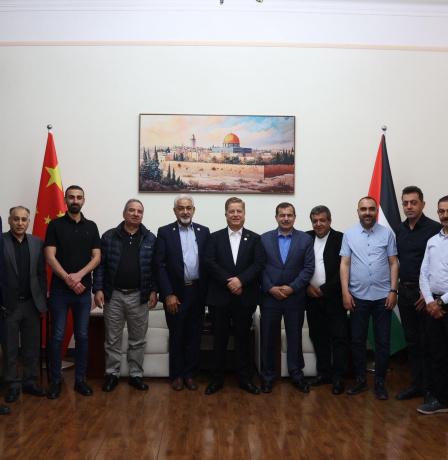 بكين.. عواد يستقبل وفود فلسطينية الى الصين الشعبية