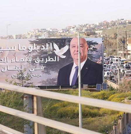 إسرائيل تمهل المفاوضات مع لبنان أسبوعين وتلوّح بالتصعيد