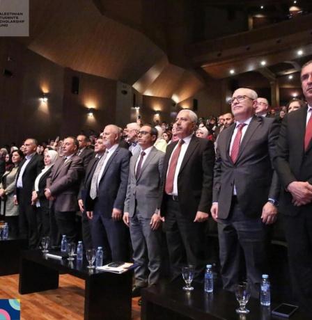 خضوري تحصد المركزين الأول بالقيادة والعطاء والثاني بالابتكار بمؤتمر صندوق الطالب الفلسطيني