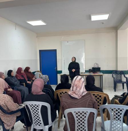  جمعية المرأة العاملة تنظم جلسة تعريفية في المعصرة جنوب غرب بيت لحم حول تشكيل مجالس الظل