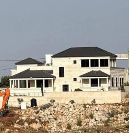 الاحتلال يخطر بالاستيلاء على منزل في السيلة الحارثية