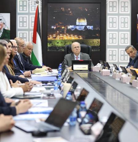 مجلس الوزراء يعتمد إجازة عيد الأضحى ويتحدّث عن صرف الرواتب