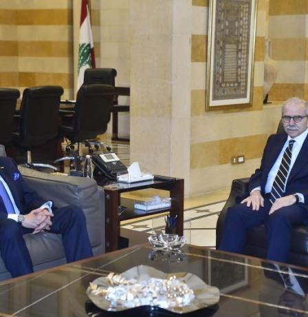 الرئيس سلام يستقبل الممثل الخاص للرئيس عباس، ياسر عباس بحضور السفير الأسعد