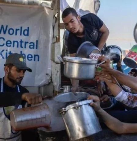 مسؤول في المطبخ العالمي لراية: قلّصنا وجبات الطعام في غزة والبدائل بالمخيمات منعدمة