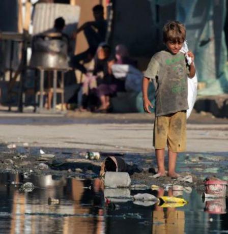 خاص | الهلال الأحمر يحذر من تفشي الأمراض بغزة وخروجها عن السيطرة