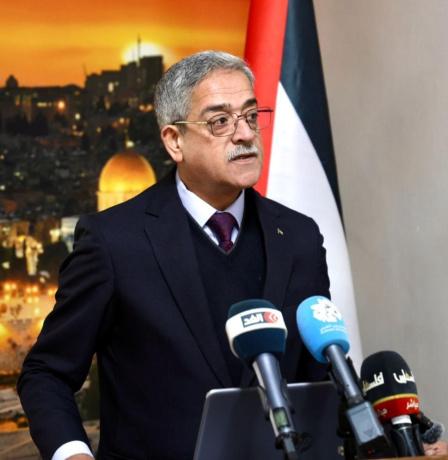 مستشار محافظة القدس يحذر من تراجع تاريخي في أعداد حراس الأقصى