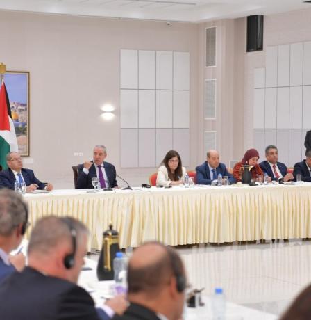 نائب رئيس دولة فلسطين حسين الشيخ يطلع السفراء المعتمدين على آخر المستجدات السياسية والإنسانية والانتهاكات الإسرائيلية وبرنامج الإصلاح الوطني