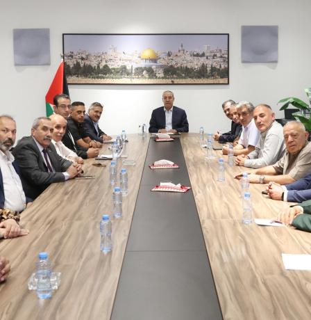 الشيخ يستقبل إقليم يطا وضواحيها وفعالياتها ومؤسساتها