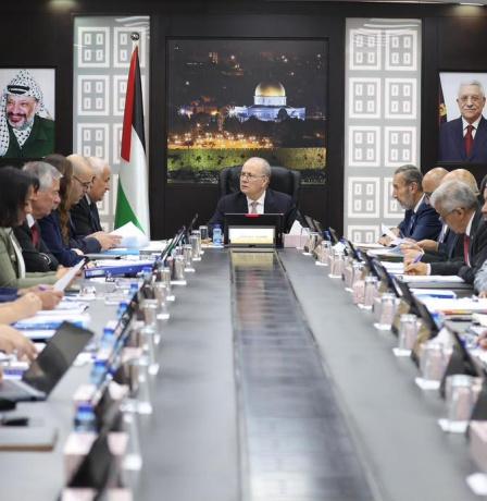 تفاصيل وقرارات جلسة الحكومة الفلسطينية اليوم