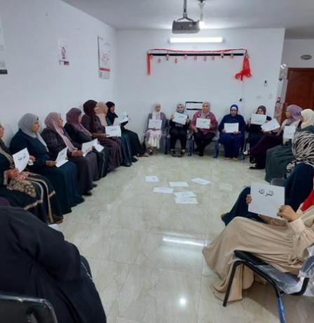 جمعية المرأة العاملة تنظم ورشة حول المشاركة المجتمعية والعمل الجماعي في بلدة بيتا