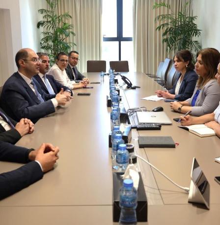 الخليلي والشوا يبحثان سبل التعاون لدعم التمكين الاقتصادي للمرأة الفلسطينية وتعزيز الشراكة مع القطاع الخاص