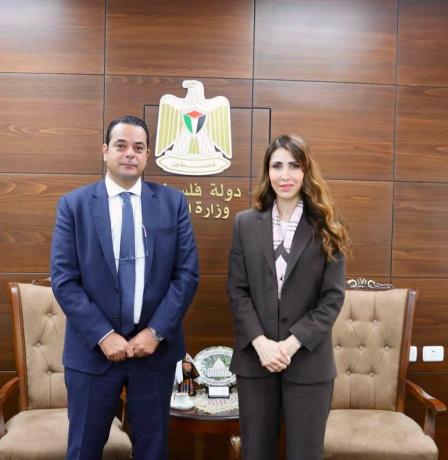وزارة العمل والأغذية العالمي يتفقان على خطوات تنفيذية لمواجهة البطالة