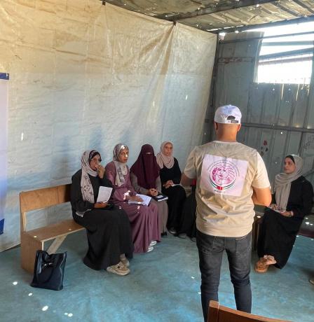 جمعية المرأة العاملة الفلسطينية للتنمية تعزز المشاركة السياسية للنساء في دير البلح عبر مجلس الظل النسوي