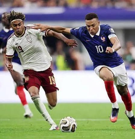 إسبانيا تهزم فرنسا وتبلغ نهائي كأس العالم للمرة الثانية في تاريخها