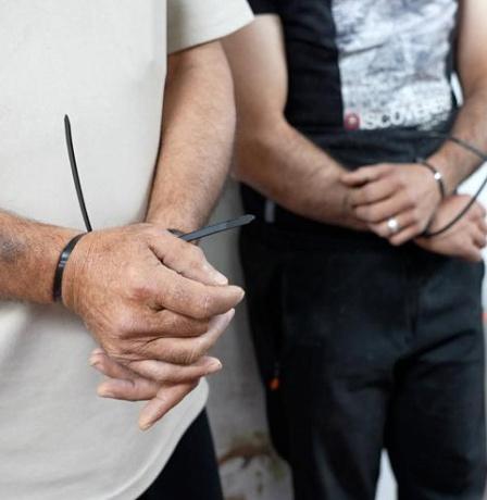 السلطات الإسرائيلية تقدم طلبا للمحكمة بسحب مواطنة أسيرين