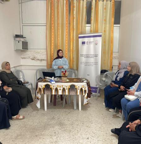 جمعية المرأة العاملة الفلسطينية للتنمية تنفذ تدريبًا لتعزيز المواطنة وبناء المبادرات المجتمعية لعضوات مجلس الظل في ترقوميا