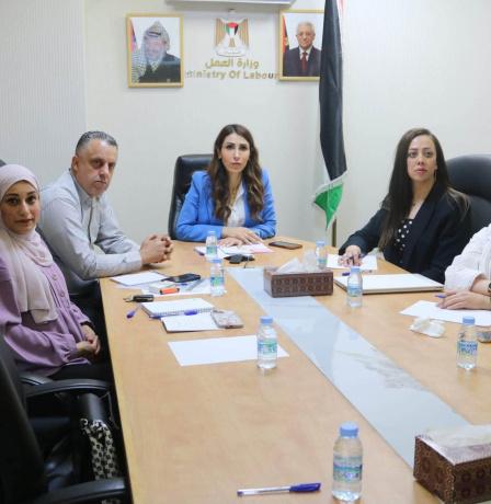 وزيرة العمل: رؤية متكاملة لإعادة تنشيط التعاونيات في قطاع غزة