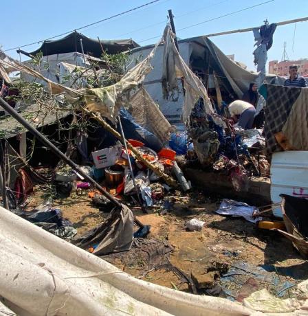 إصابات جراء غارة جوية استهدفت خيمة نازحين غربي خانيونس