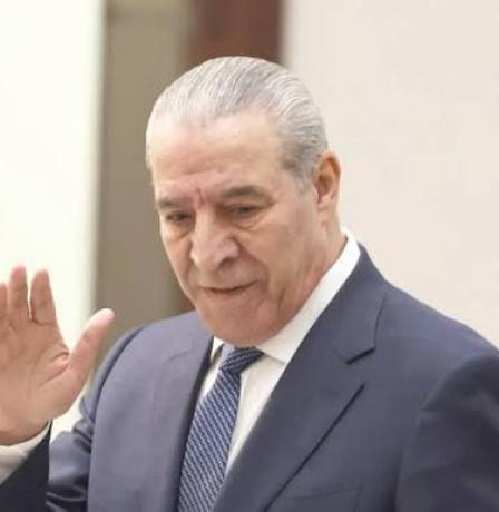 الوفد الفلسطيني برئاسة حسين الشيخ يصل القاهرة ويلتقي رئيس المخابرات العامة 