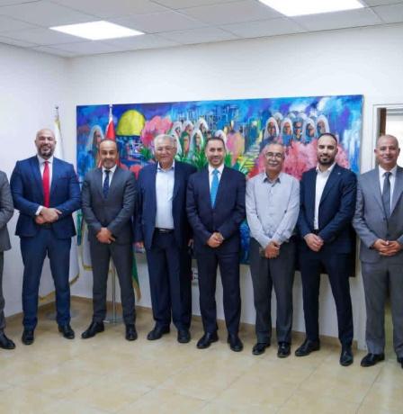 بنك القدس يزور جامعة القدس مباركاً برئاستها الجديدة