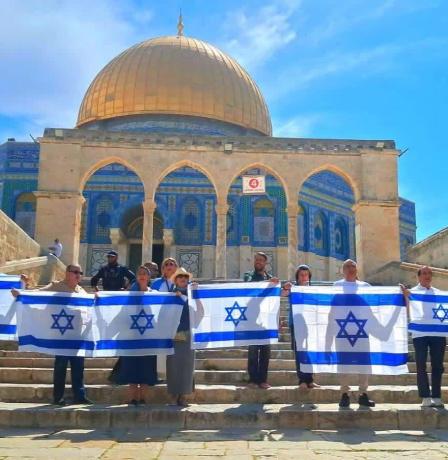 480 مستوطنا يقتحمون الأقصى والاحتلال يشدّد إجراءاته العسكرية في البلدة القديمة