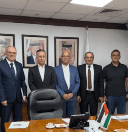 نصار نصار: الأردن يسمح بتحميل الشاحنات الأردنية بالبضائع الفلسطينية
