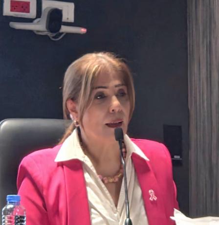 الخليلي خلال إطلاق الحملة السنوية للتوعية بسرطان الثدي: الكشف المبكر خطوة أساسية لحماية صحة المرأة وتعزيز فرص العلاج والتعافي
