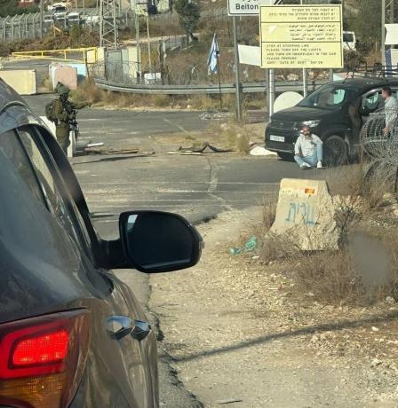 الاحتلال يغلق حواجز عدة ويشدد من إجراءاته شمال غرب رام الله