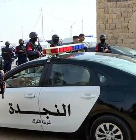 17 قتيلا ومصابا في إطلاق نار داخل كنيسة في الكرك جنوبي الأردن